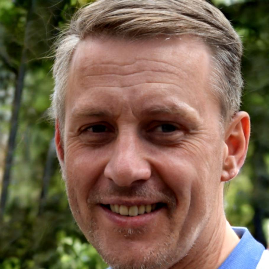 Riley Thornfield, Financial Education Director